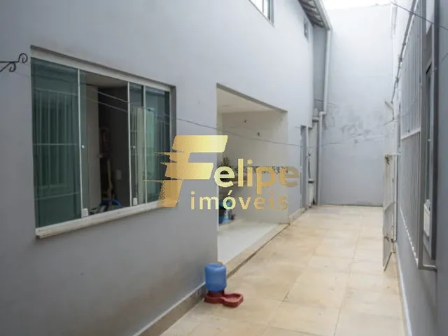 Imagem 12: BELÍSSIMA CASA COM 3 PAVIMENTOS, COM EXCELENTE ÁREA DE LAZER COM CHURRASQUEIRA E