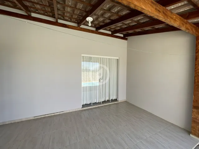 Imagem 3: Casa com suíte + 2 quartos e piscina