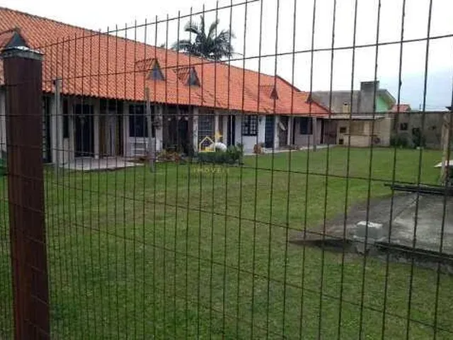 Imagem: Casa À Venda em Imbé, com 2 Quartos, 62M²