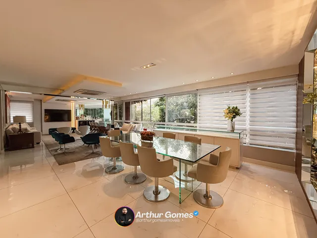 Imagem 4: Apartamento mobiliado em Casa Forte - 250 m² e 03 suítes - Edf Marcelo Asfora