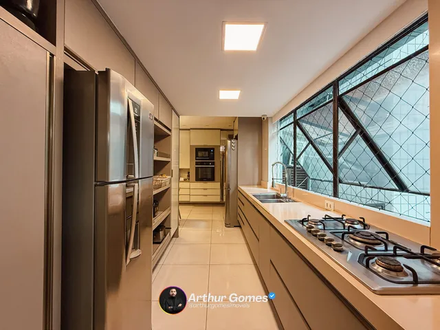 Imagem 13: Apartamento mobiliado em Casa Forte - 250 m² e 03 suítes - Edf Marcelo Asfora
