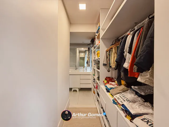 Imagem 15: Apartamento mobiliado em Casa Forte - 250 m² e 03 suítes - Edf Marcelo Asfora