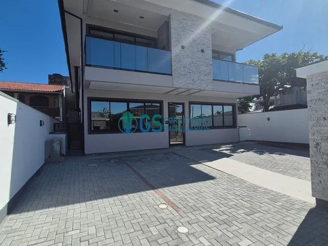 Imagem: Apartamentos de 3 dormitórios pé na areia