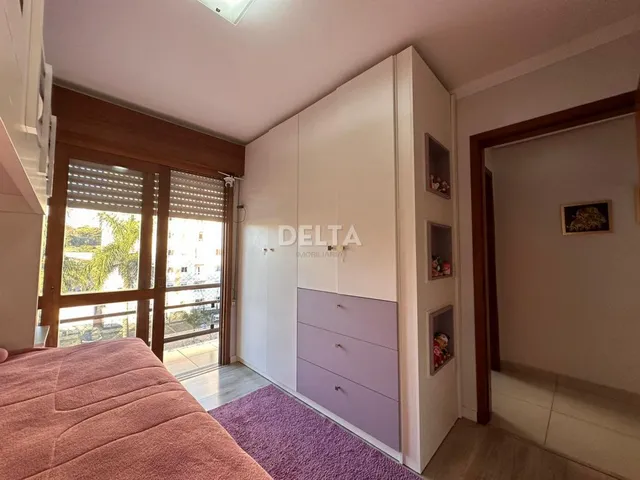 Imagem 16: Cobertura duplex semimobiliada, com 3 quartos, sendo 1 suíte, sacada, amplo terraço e 1