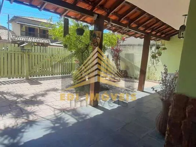 Imagem: Casa com 3 dormitórios em Piratininga!!