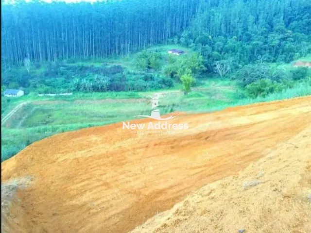 Imagem 2: Terreno a 5 Minutos do Centro de Araguaia com 1.003 M², com Água, Energia e Platô
