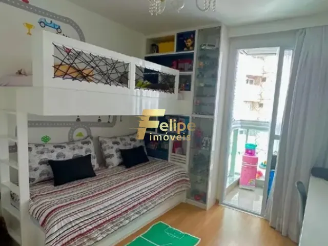 Imagem 3: LINDÍSSIMO APARTAMENTO DE 04 QUARTOS, CONVERTIDOS EM 03, COM VISTA LIVRE PARA O MAR E