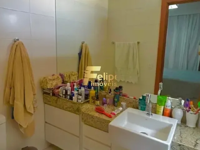 Imagem 7: LINDÍSSIMO APARTAMENTO DE 04 QUARTOS, CONVERTIDOS EM 03, COM VISTA LIVRE PARA O MAR E