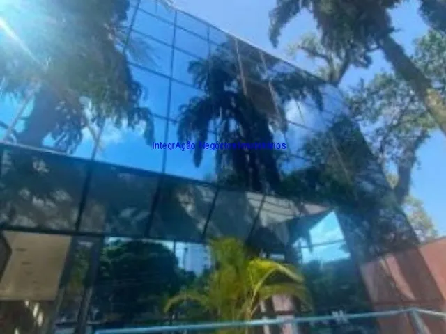 Imagem: Prédio Comercial 1.250m², 04 banheiros