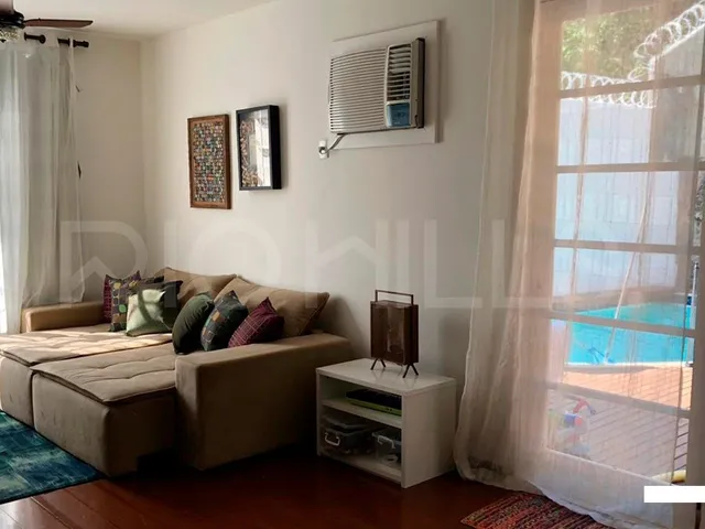 Imagem 12: Casa Duplex de 4 quartos, com 320m², à venda em São Francisco, Niterói/RJ