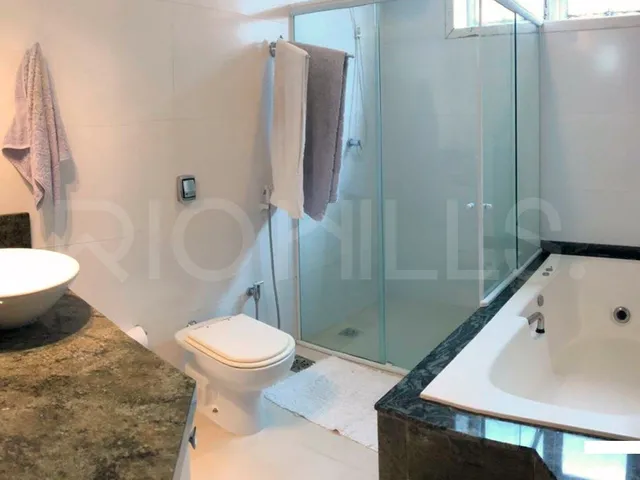 Imagem 5: Casa Duplex de 4 quartos, com 320m², à venda em São Francisco, Niterói/RJ