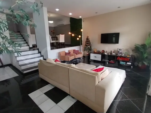 Imagem 10: Casa Duplex de 4 quartos, com 320m², à venda em São Francisco, Niterói/RJ