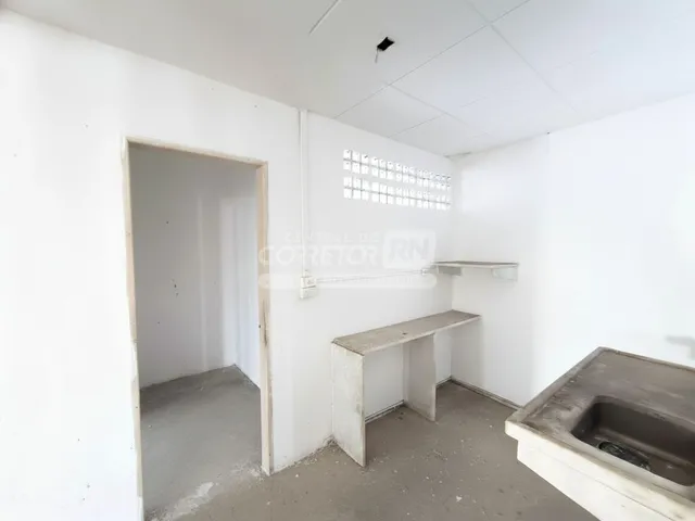 Imagem 2: Júnior Creci 4745 - 84 99922.4172 - Prédio Comercial c/ 1700m² - R$ 2.700.000