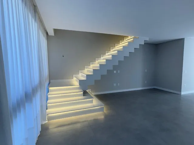 Imagem: Casa de Luxo À Venda em Camboriú-Sc, Bairro