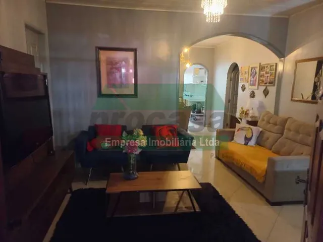 Imagem: Casa de Rua / Residencial / Cidade Nova