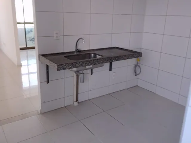 Imagem 11: Apartamento de 3 Quartos com 1 Suíte e 2 Vagas de Garagem no Bairro Boa Vista, Recife-PE
