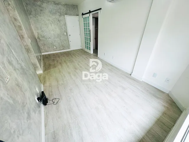 Imagem: Apartamento no Saco dos Limões - 2 Dormitórios