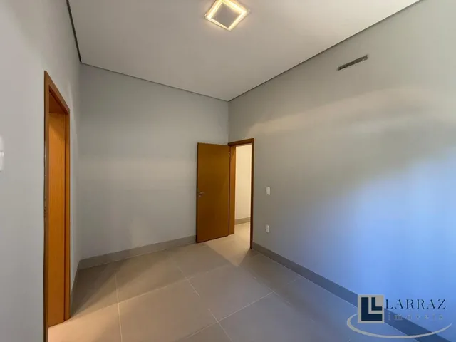 Imagem 13: Linda casa nova alto padrão para venda em Bonfim Paulista no charmoso Cond Vista Bella