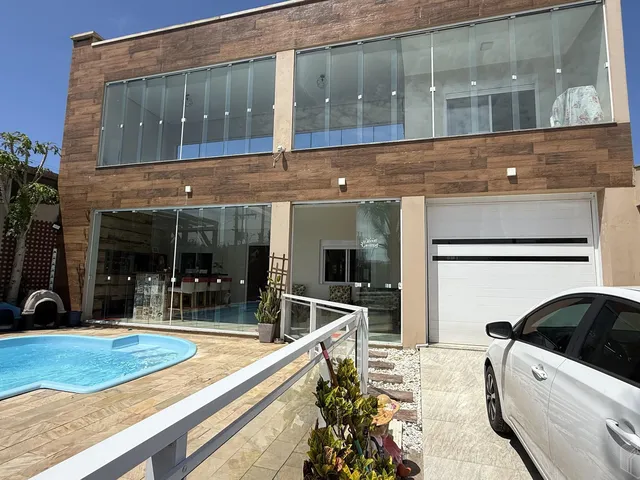 Imagem 2: Imóvel à venda no litoral, semi mobiliada com espaço gourmet, piscina, placa solar
