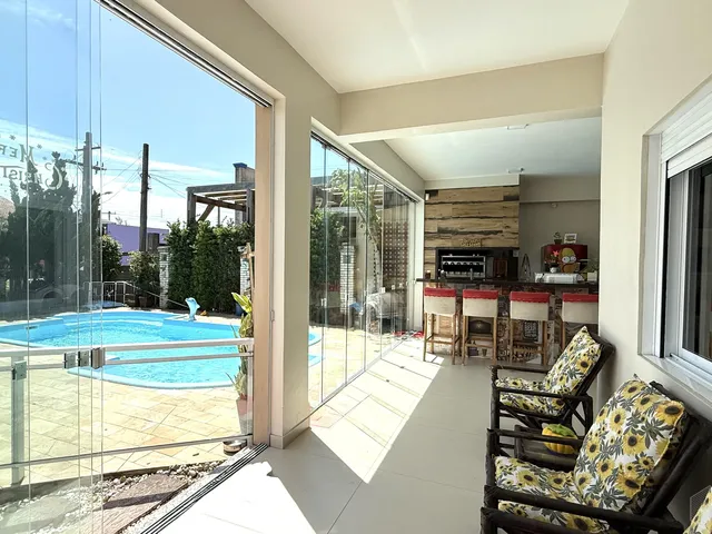 Imagem 6: Imóvel à venda no litoral, semi mobiliada com espaço gourmet, piscina, placa solar