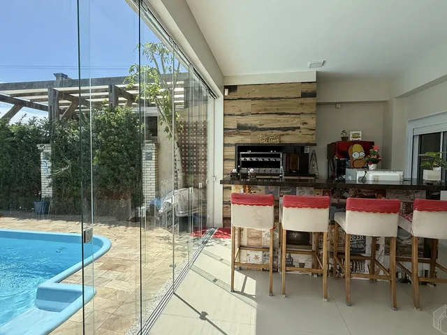 Imagem 11: Imóvel à venda no litoral, semi mobiliada com espaço gourmet, piscina, placa solar