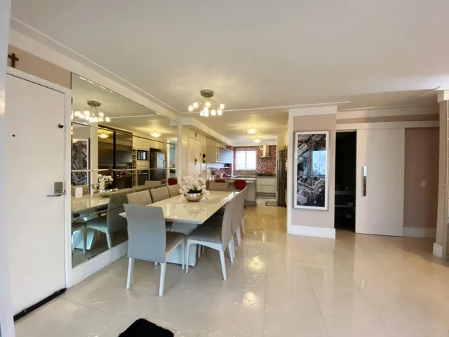 Imagem: O apartamento possui 3 Dormitórios, 3 Suítes, 3
