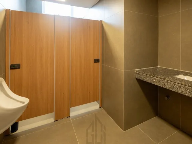 Imagem 2: Salas comercias alto padrão com 90 a 770 m², reformadas e semi, duas vagas, dois
