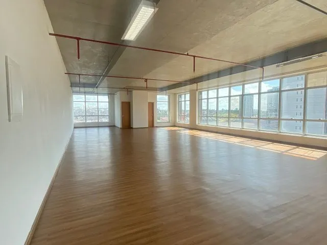Imagem 11: Salas comercias alto padrão com 90 a 770 m², reformadas e semi, duas vagas, dois
