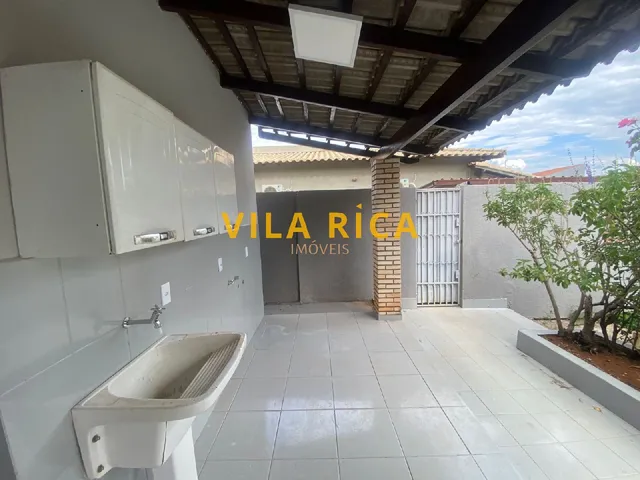 Imagem 15: 4 Dormitórios, 1 Suítes, 4 Banheiro, 2 Vagas na Garagem, 300M² de Área Construída