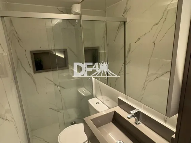 Imagem 12: Studio de 25,47m² foi totalmente reformado com acabamentos de alto padrão, pensado para