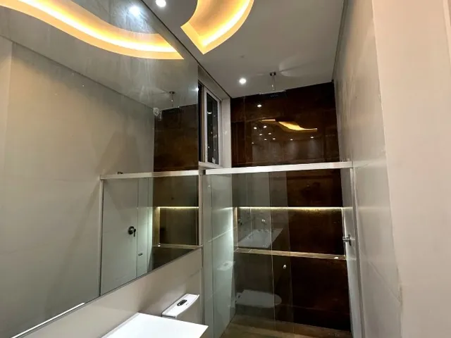 Imagem 9: Casa Exclusiva à Venda: Luxuosos 5 Quartos, 5 Suítes no Alphaville Pernambuco 1