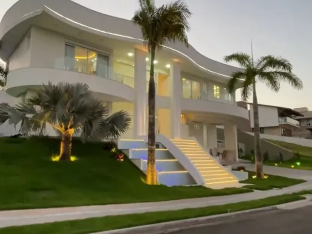 Imagem 5: Casa Exclusiva à Venda: Luxuosos 5 Quartos, 5 Suítes no Alphaville Pernambuco 1