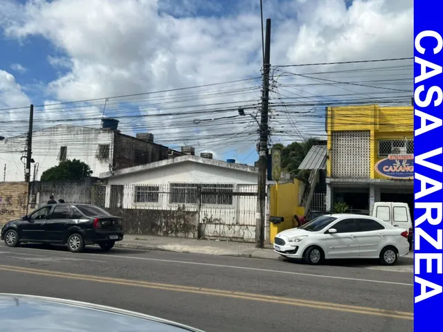 Imagem 1: Imperdível casa à venda na Várzea, Recife-PE: 2 vagas de garagem e 1.200,00 m² de