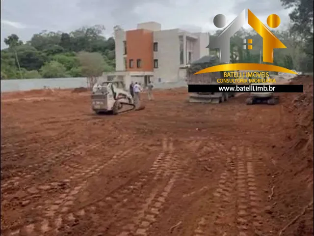 Imagem: Terreno À Venda no Condomínio Jardim Passargada