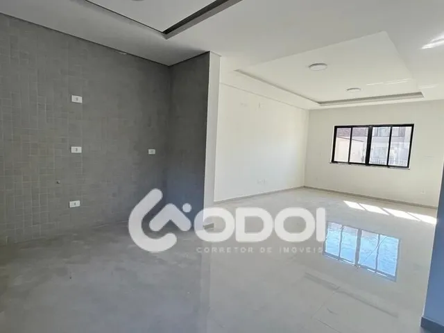 Imagem 3: Sobrado à venda no bairro Costeira - São José dos Pinhais/PR