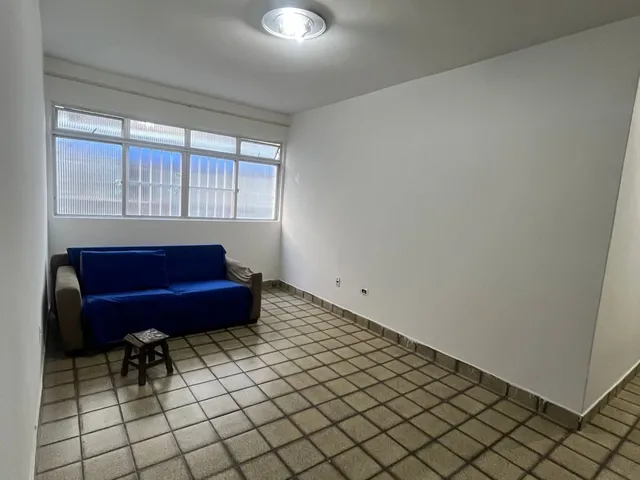 Imagem: O apartamento possui 2 Dormitórios, 2 Banheiros, 65m² de