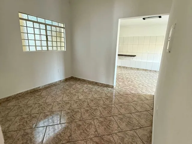 Imagem 8: Casa para alugar no bairro Centro - Poços de Caldas/MG