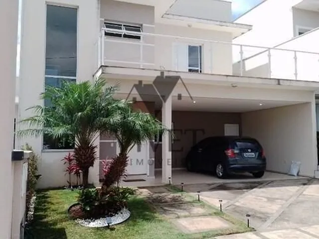 Imagem: A casa em condomínio possui 5 Dormitórios, 3 Suítes, 5