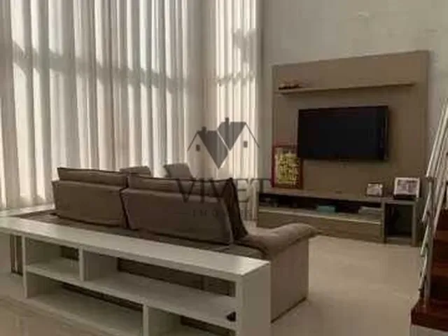 Imagem: A casa em condomínio possui 6 Dormitórios, 3 Suítes, 5