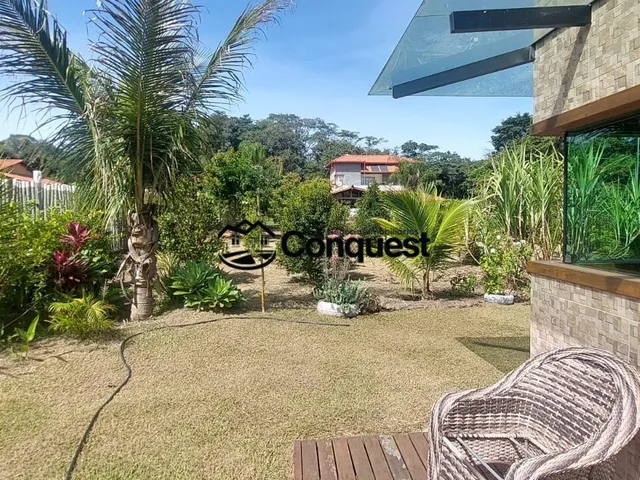 Imagem 8: Vendo Linda e Charmosa Chácara com acabamento de alto padrão, 05 quartos sendo 3