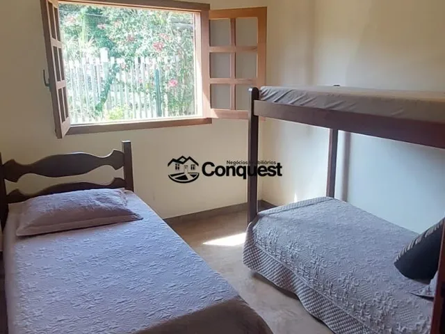 Imagem 7: Vendo Linda e Charmosa Chácara com acabamento de alto padrão, 05 quartos sendo 3