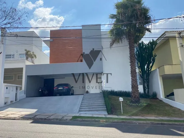 Imagem: A casa em condomínio possui 3 Dormitórios, 3 Suítes, 5