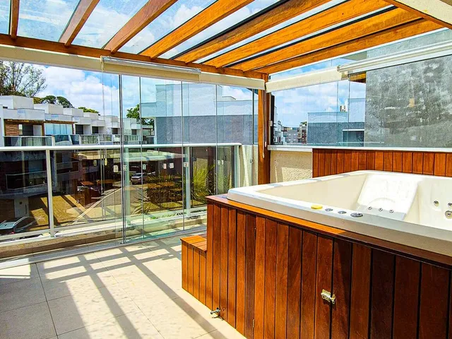 Imagem 3: Triplex À Venda em Cotia, Granja Viana, com 3 Quartos, 178,69M²