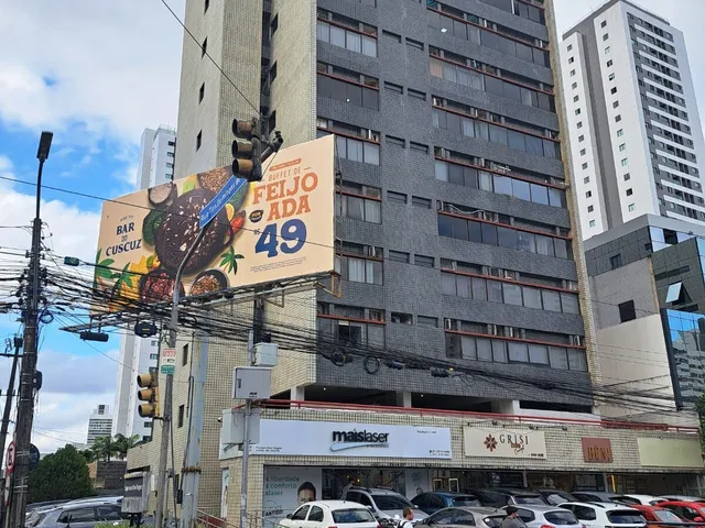 Imagem: SIQUEIRA VENDE SALA COMERCIAL COM 180m²