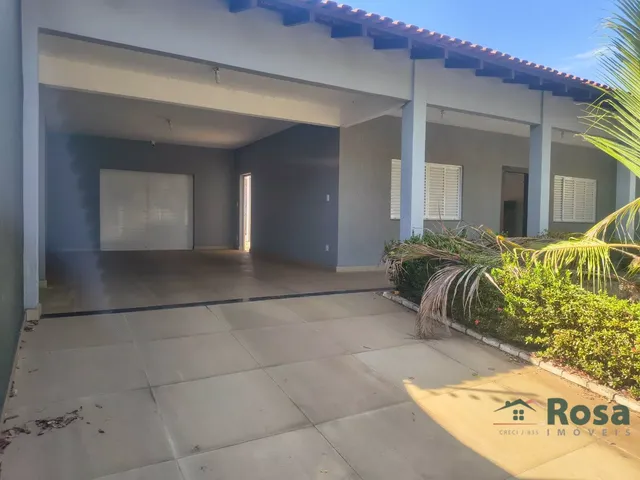 Imagem: Casa Espaçosa Tanto para Comercial e Residencail