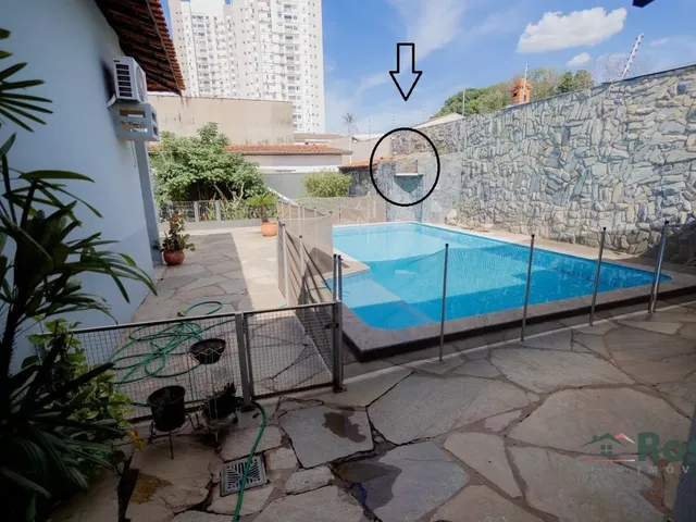 Imagem 12: Casa Espaçosa Tanto para Comercial e Residencail