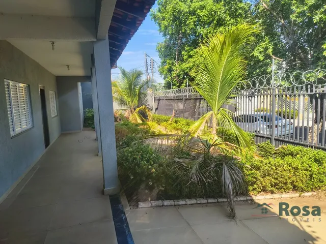Imagem 14: Casa Espaçosa Tanto para Comercial e Residencail