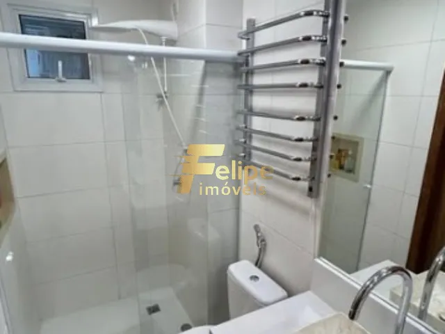 Imagem 10: LINDÍSSIMO APARTAMENTO COM 02 SUÍTES, SENDO 01 CANADENSE, TODO MONTADO E DECORADO, À