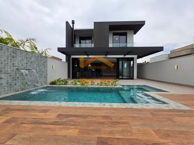 Imagem: Casa de Luxo em Condomínio À Venda em