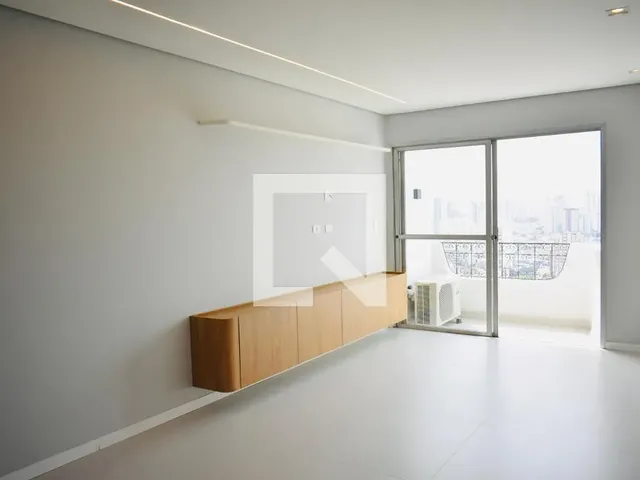 Imagem: O apartamento possui 2 Dormitórios, 1 Suíte, 3 Banheiros,